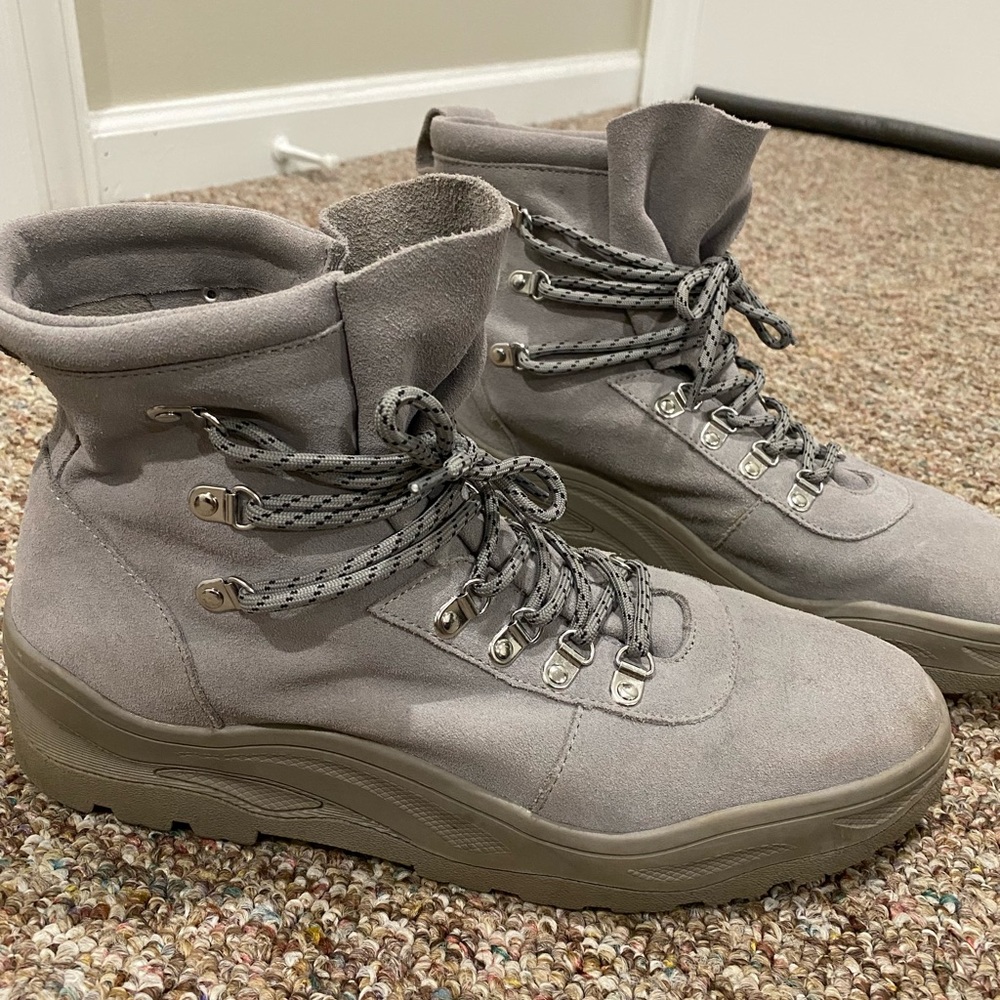 Steve Madden boots